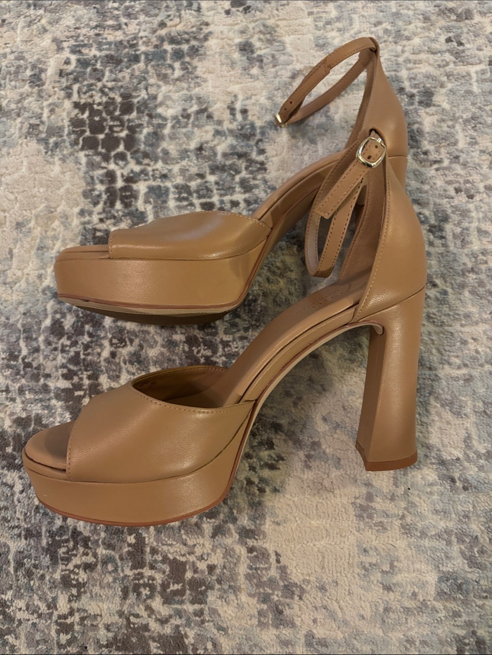 27 Edit by Naturalizer “Delphie” Women's Ankle-Strap Platform Sandals in Nude 6M - Picture 6 of 8